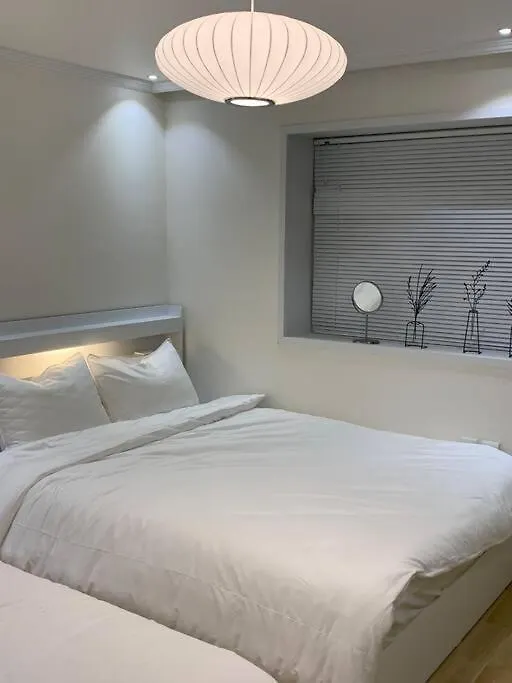 New Open-Oublier,Seoul Stn 5Min By Walk,Cozy Home וילה סיאול