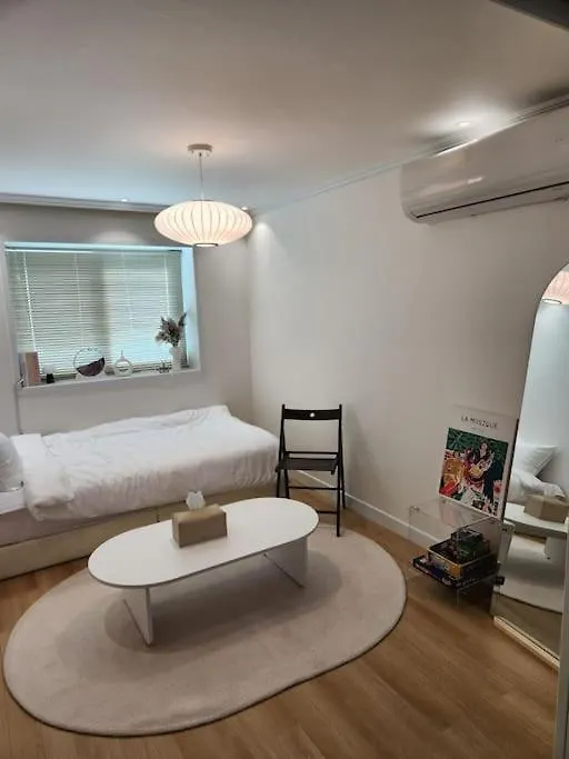 New Open-Oublier,Seoul Stn 5Min By Walk,Cozy Home 0*, סיאול