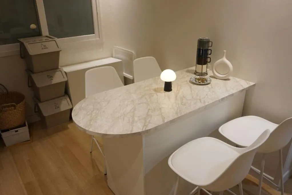 New Open-Oublier,Seoul Stn 5Min By Walk,Cozy Home